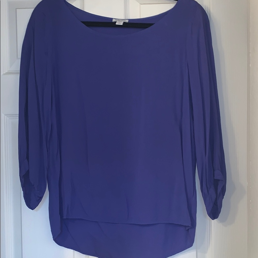 Splendid Blue S top with elongated back